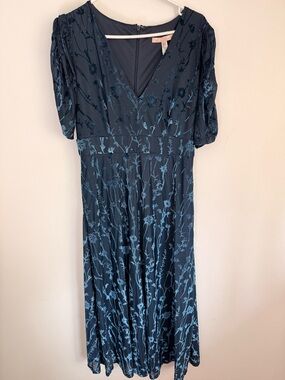 Anthropologie Navy Blue Floral V-Neck Midi Dress